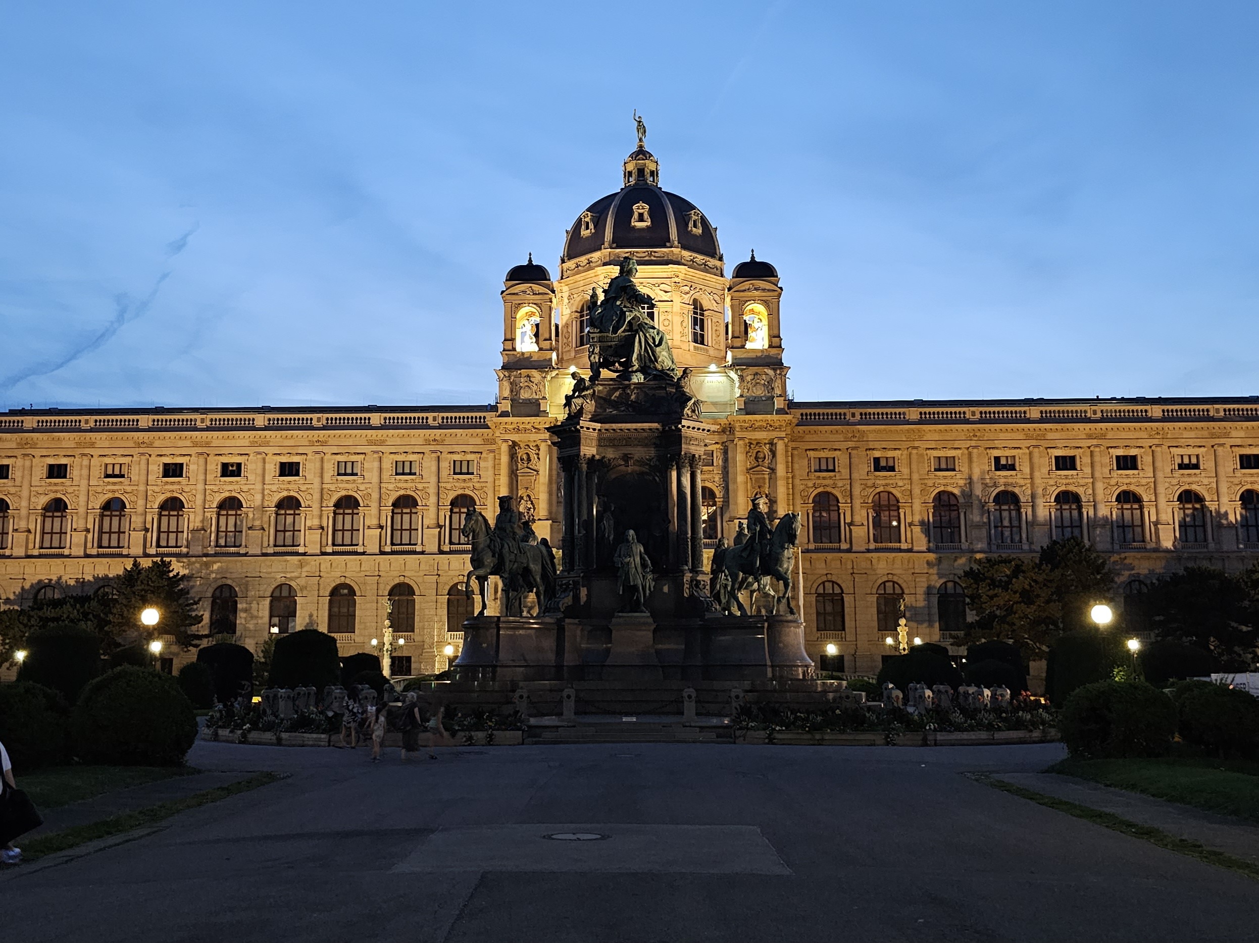 Maria-Theresien-Platz
