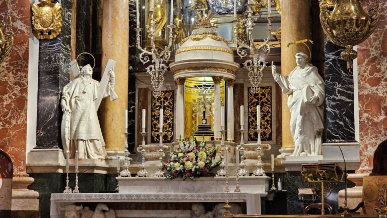 Reial Basílica de la Mare de Déu dels Desemparats